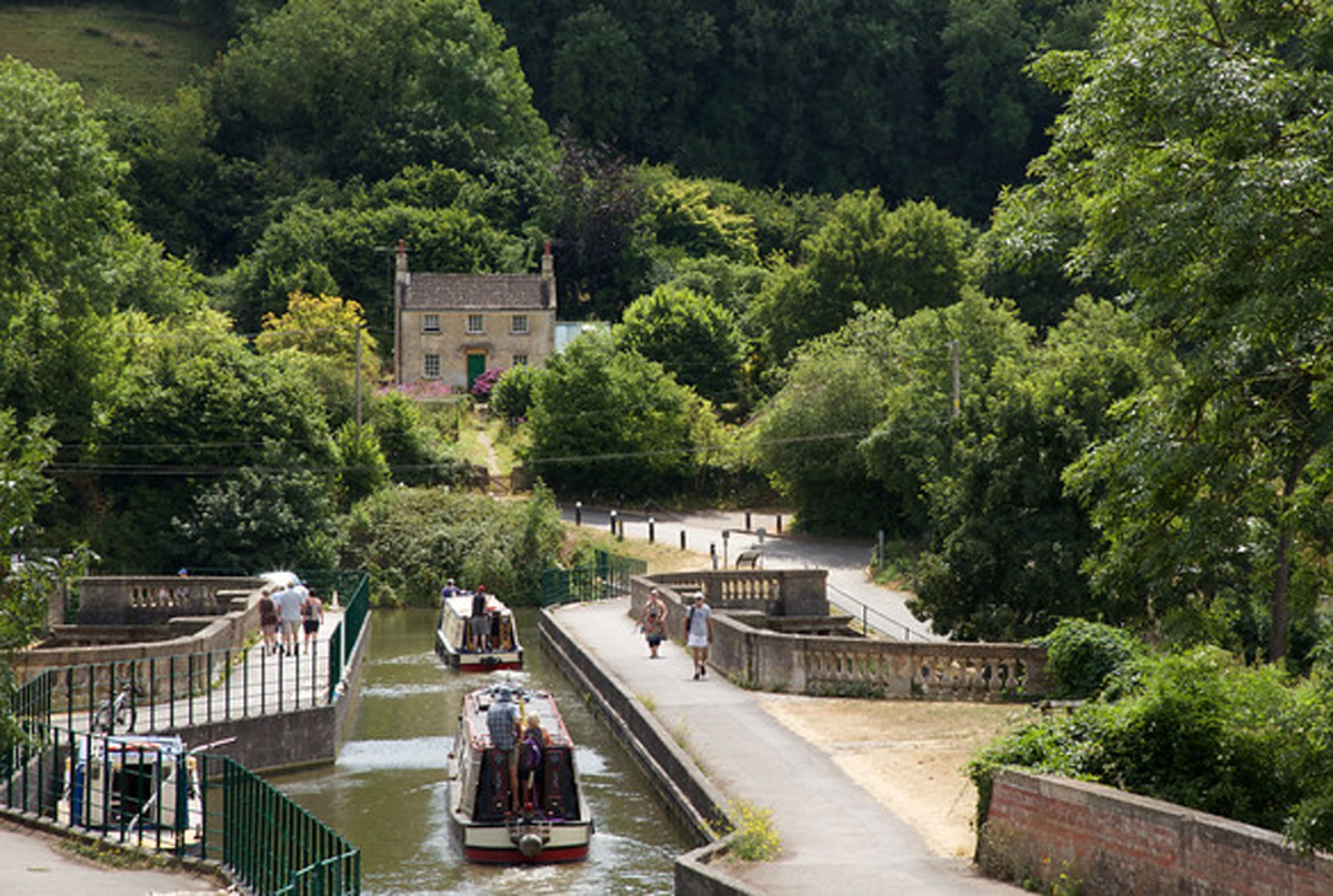 Avoncliff canal