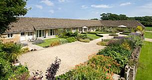 Lanhill Stables