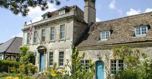 Old Manor Hotel
