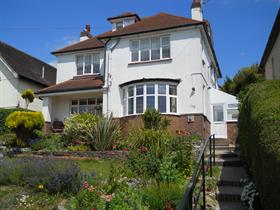 Warm and welcoming family run B&B. Panoramic views