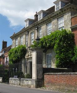 Mompesson House