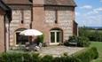 Lodge Farmhouse Bed & Breakfast
