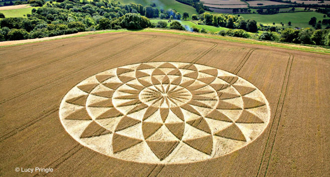 Crop Circle (C) Lucy Pringle