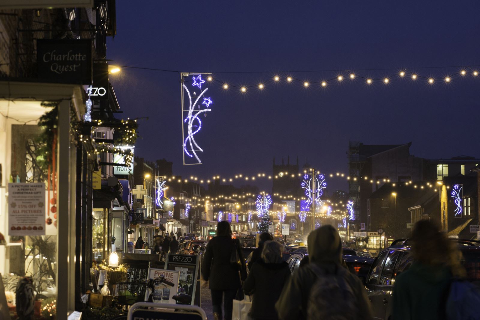 Marlborough Christmas lights switch on