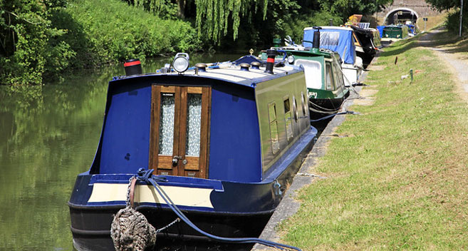 Canal boats on the Kennet and Avon Canal near Pewsey