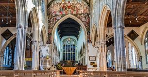St Thomas's Church Salisbury interior