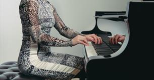 Clare Hammond - Piano