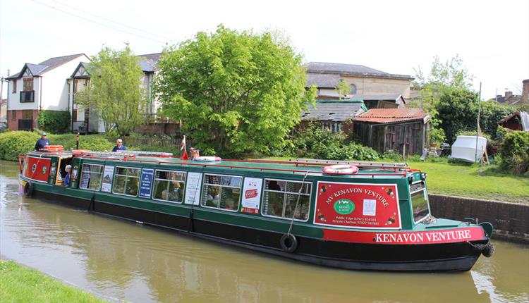 devizes canal boat trips