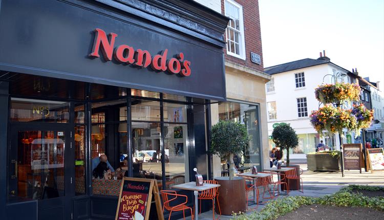 Nandos