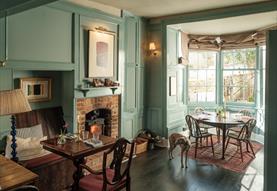 The Grosvenor Arms