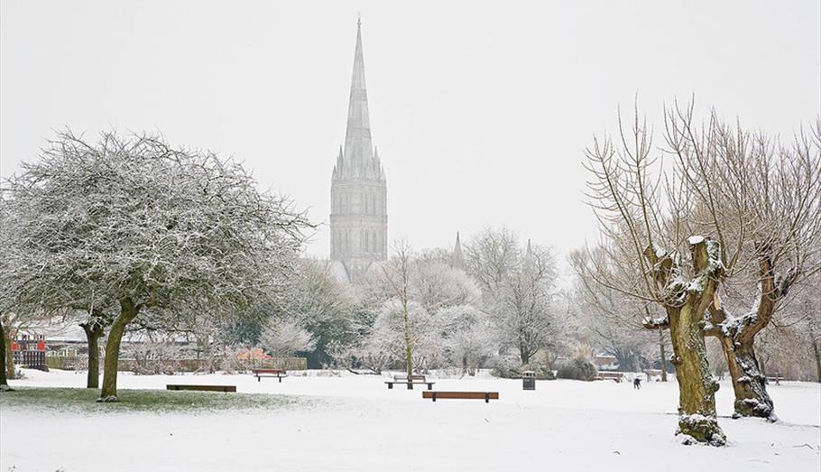 Salisbury Cathedral in the snow