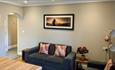 peartree apartments - living room