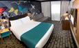 A bedroom at the Holiday Inn Salisbury - Stonehenge